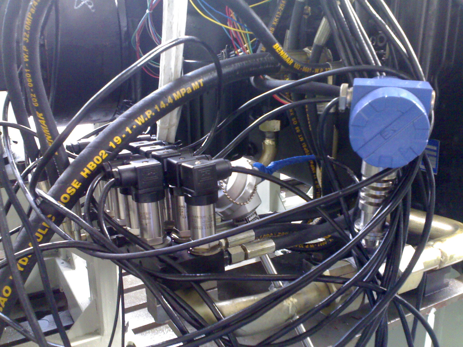 压力控制压力变送器